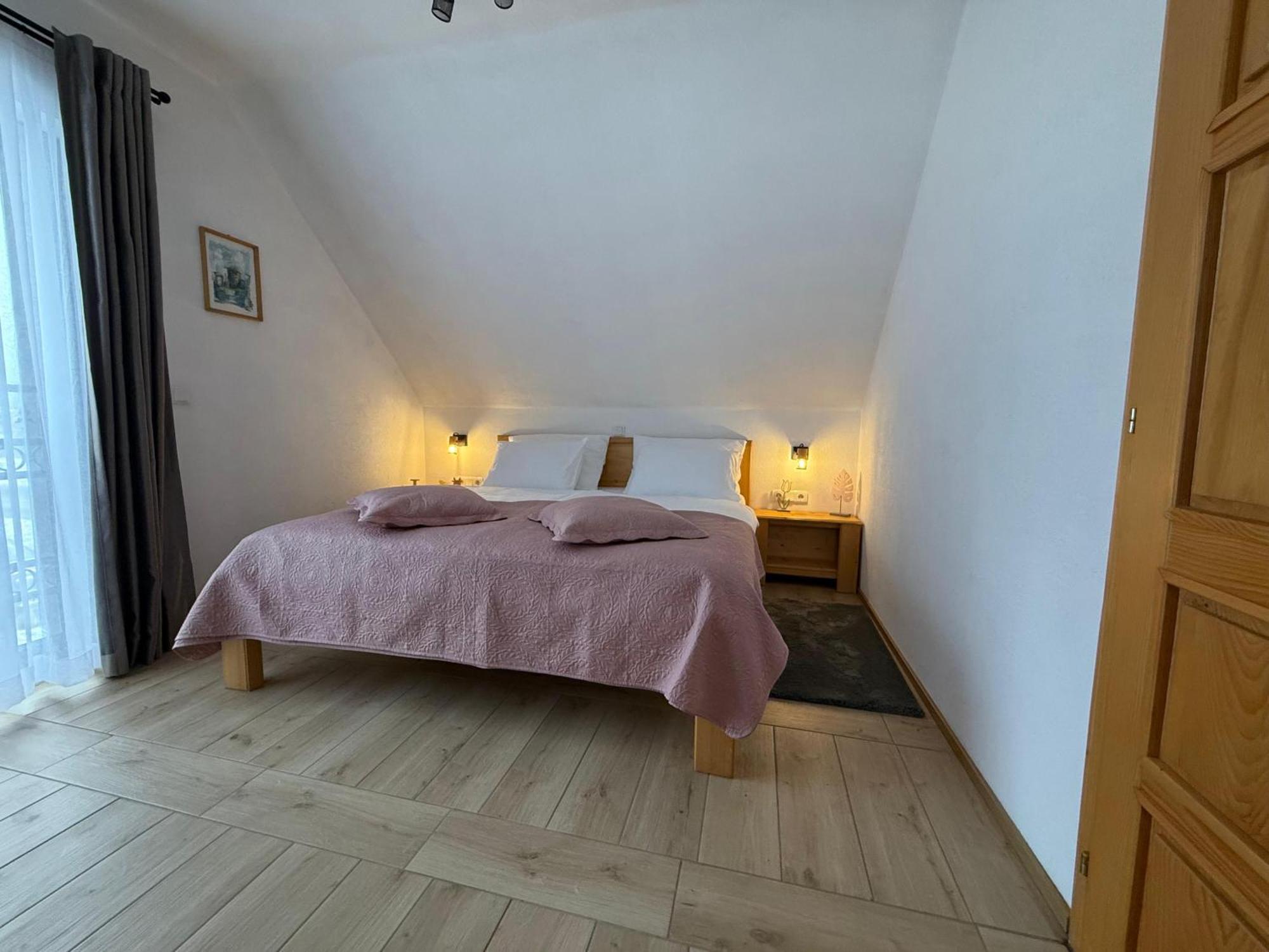 Villa Plitvice Apis à Korenica Extérieur photo